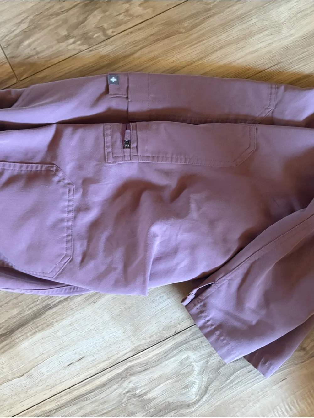 Figs yola straight leg medium tall